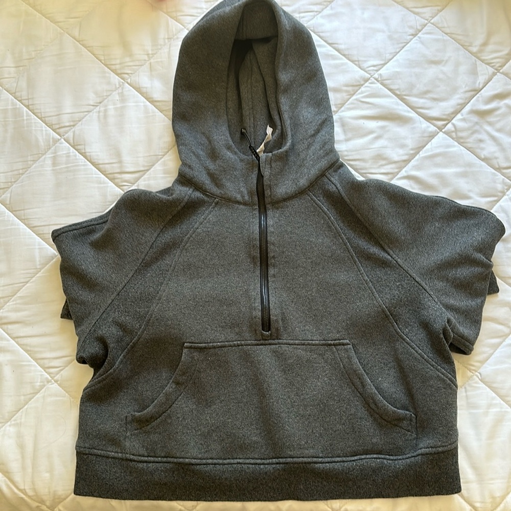 Brand new lululemon scuba oversized half-zip hoodie M/L